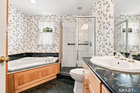 16 Sunrise Avenue Trumbull CT 06611