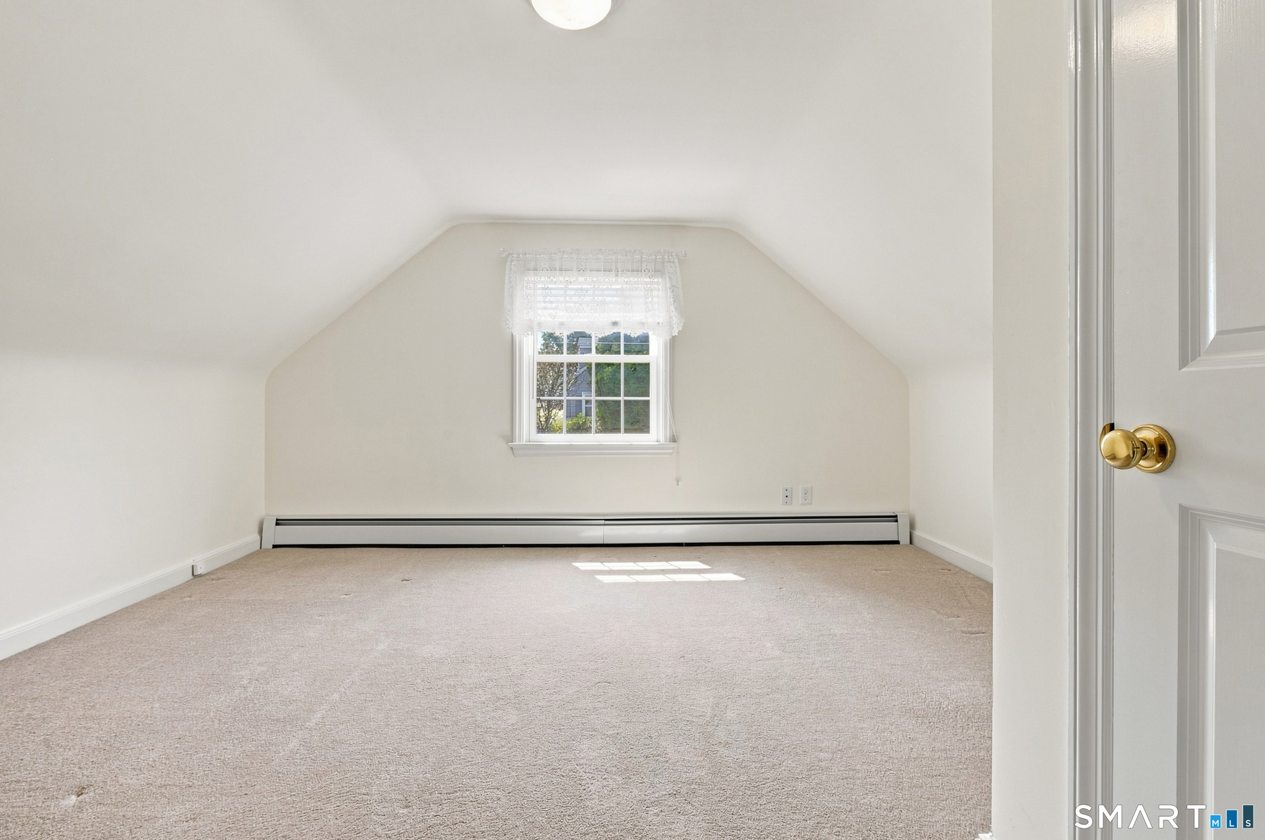 16 Sunrise Avenue Trumbull CT 06611