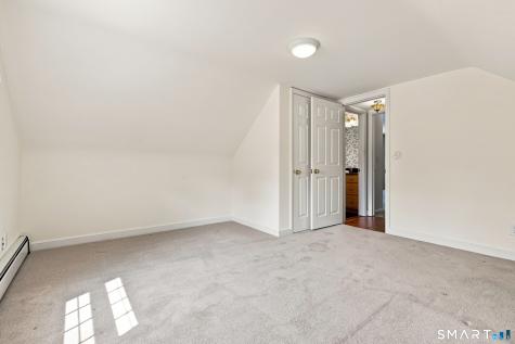 16 Sunrise Avenue Trumbull CT 06611