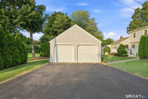 16 Sunrise Avenue Trumbull CT 06611