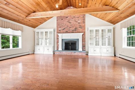 16 Sunrise Avenue Trumbull CT 06611