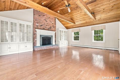 16 Sunrise Avenue Trumbull CT 06611