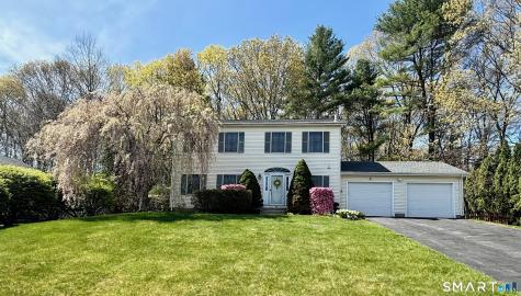4 Desjardins Drive Montville CT 06382