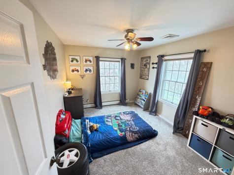 4 Desjardins Drive Montville CT 06382