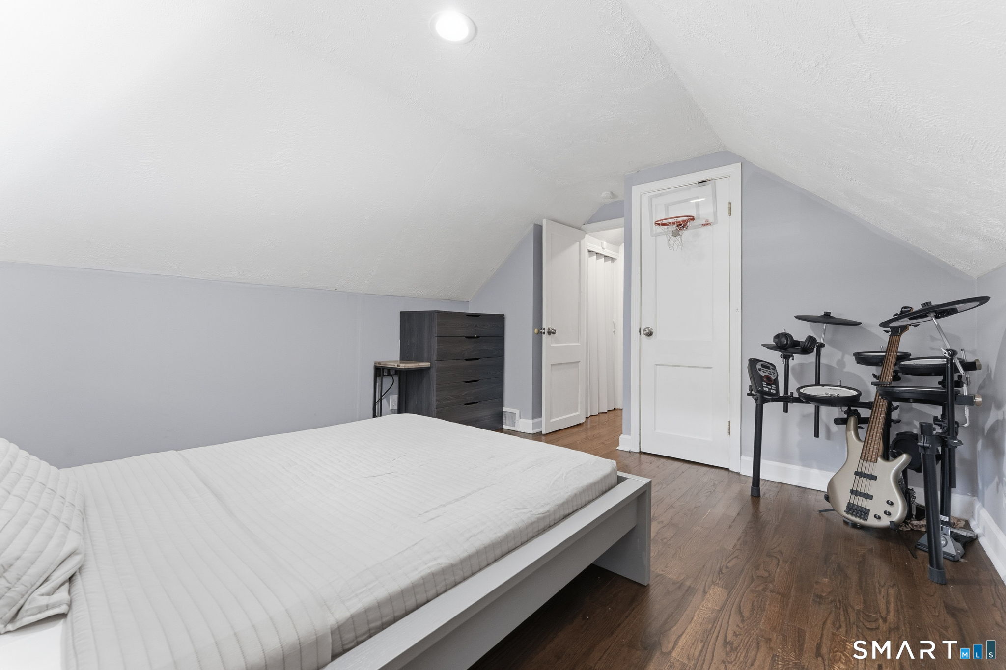 119 Celia Drive Waterbury CT 06705