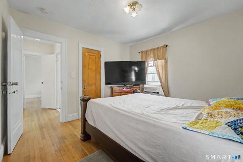 172 Sisson Street East Hartford CT 06118