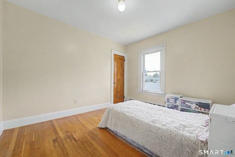172 Sisson Street East Hartford CT 06118