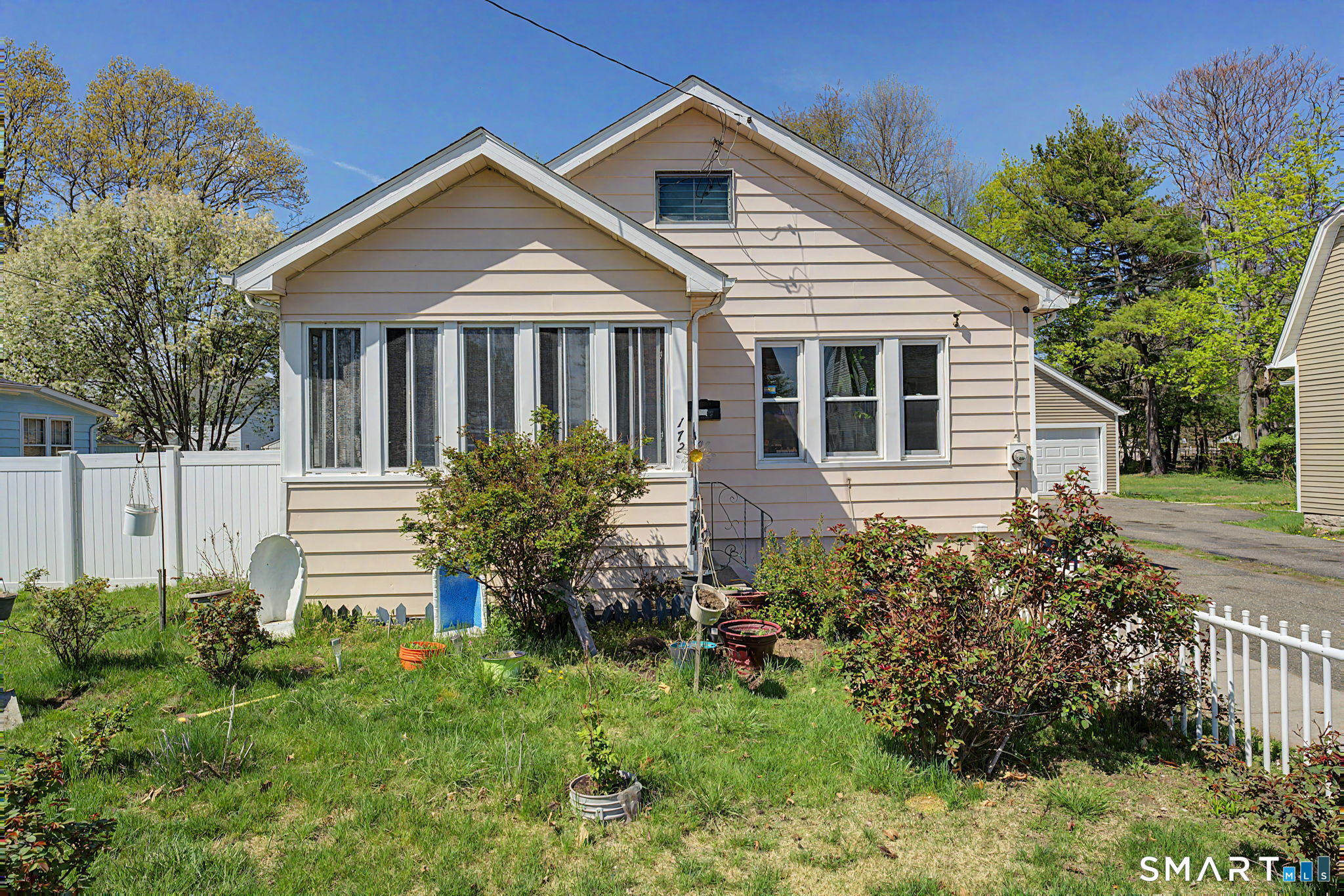 172 Sisson Street East Hartford CT 06118