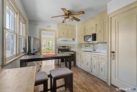 172 Sisson Street East Hartford CT 06118