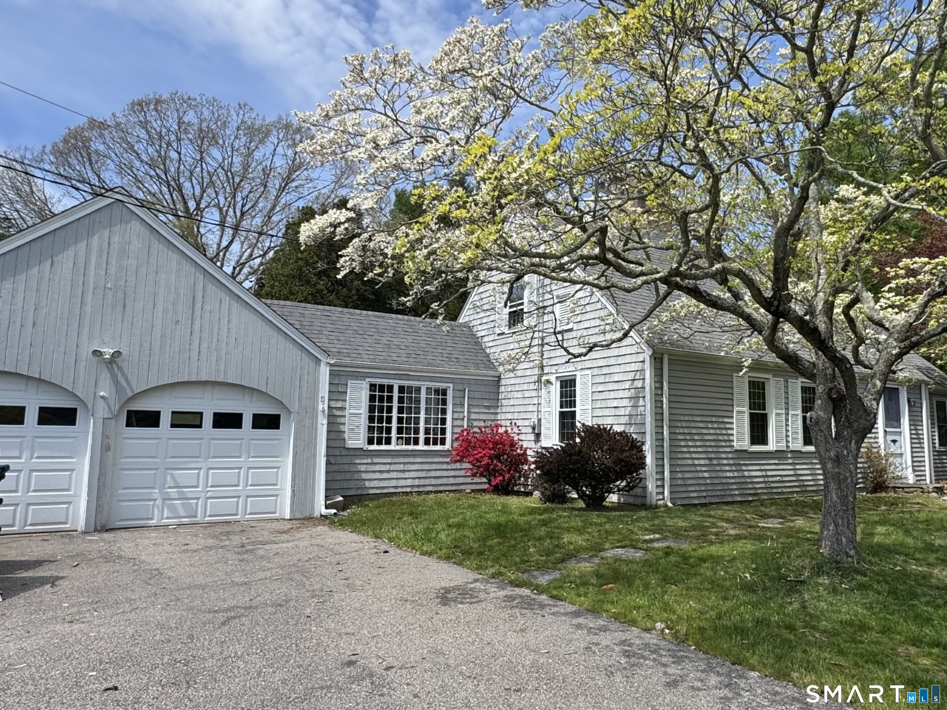 240 Great Neck Road Waterford CT 06385
