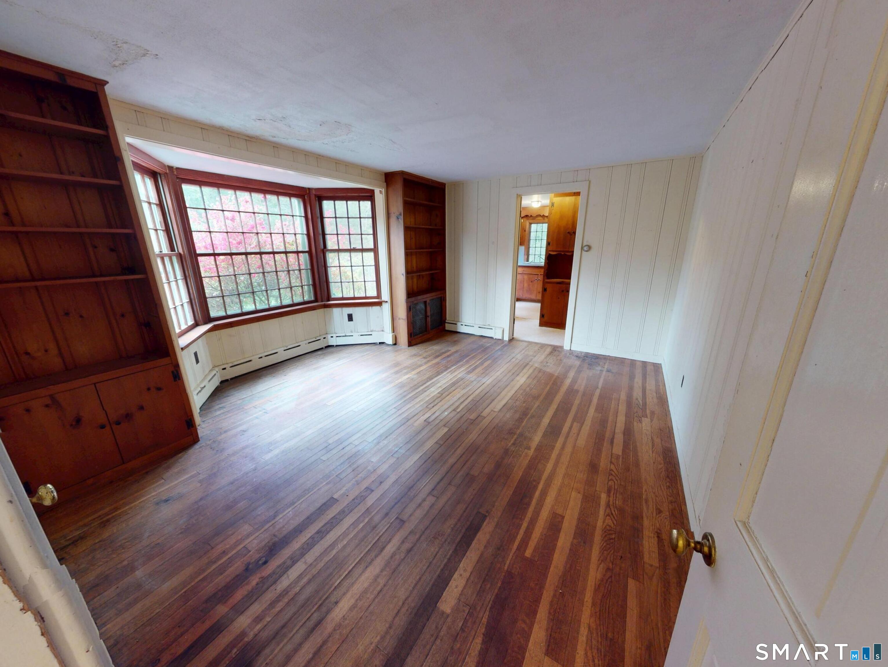 240 Great Neck Road Waterford CT 06385