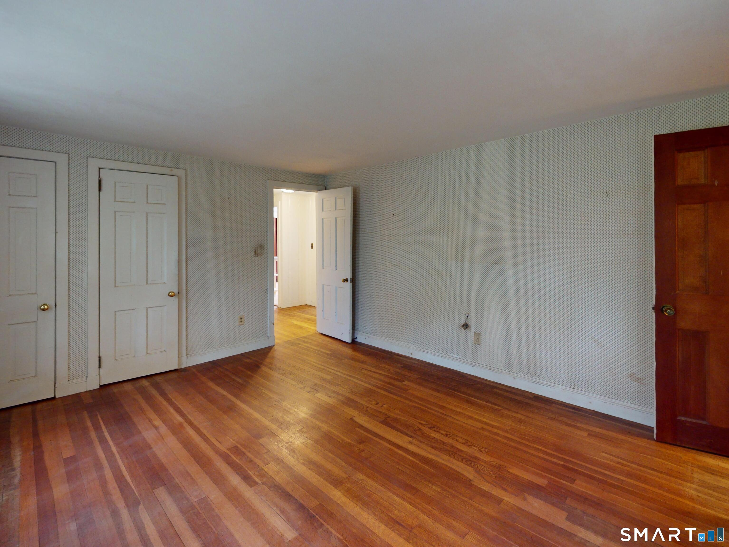 240 Great Neck Road Waterford CT 06385