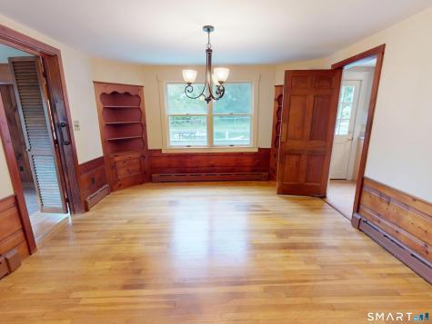 240 Great Neck Road Waterford CT 06385