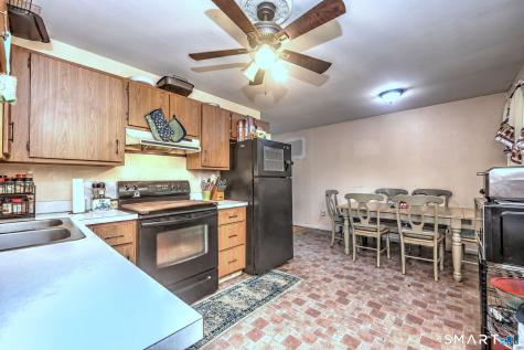 14 Horseshoe Drive Waterbury CT 06706