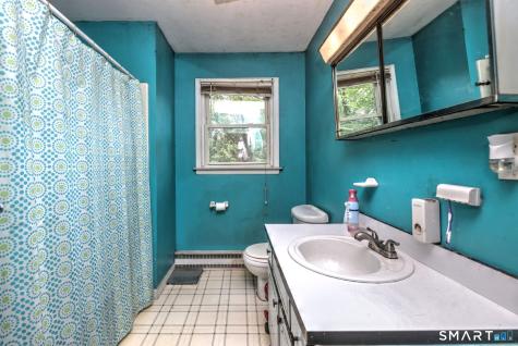 14 Horseshoe Drive Waterbury CT 06706