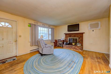 14 Horseshoe Drive Waterbury CT 06706