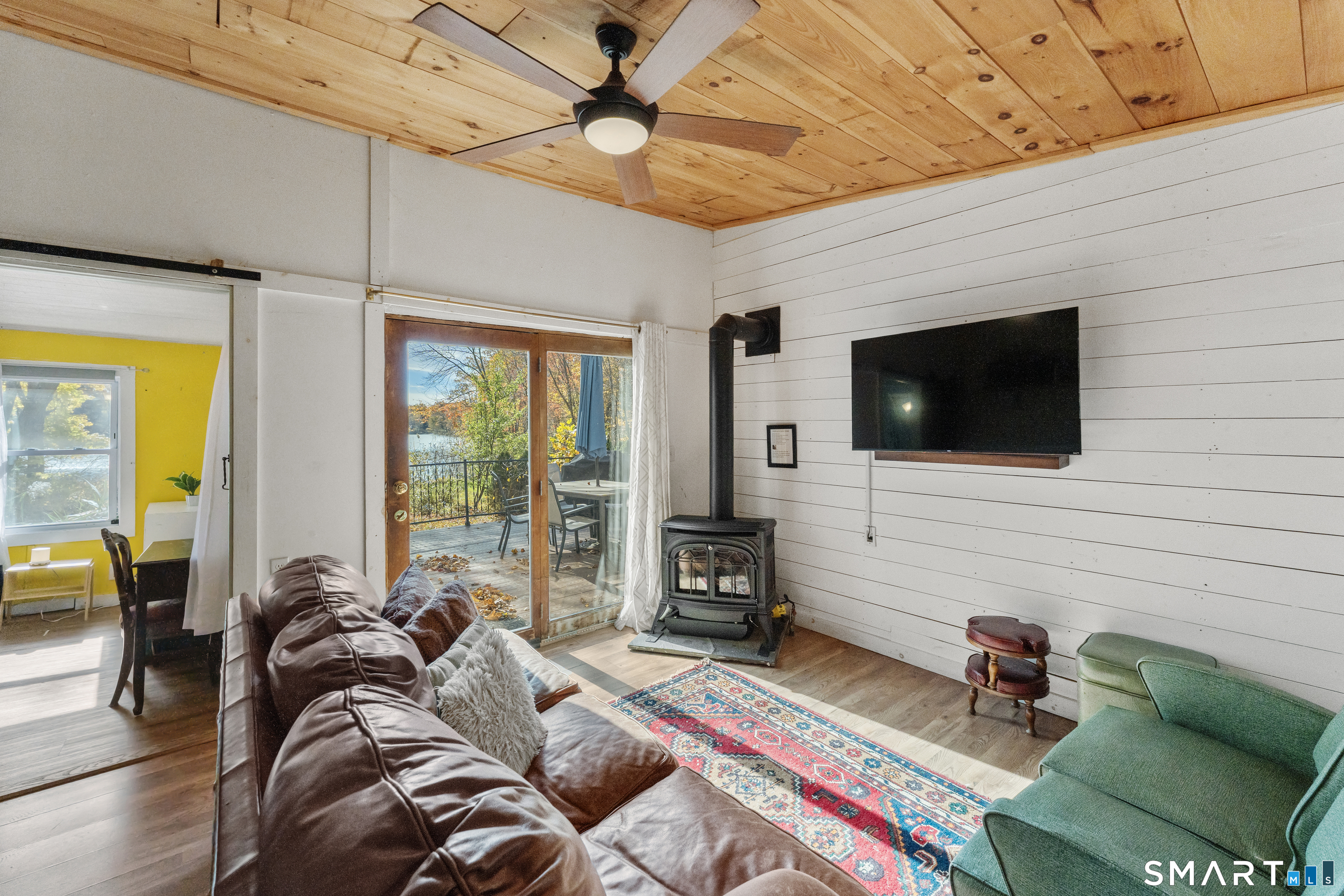 73 Lakeview Drive Ashford CT 06278