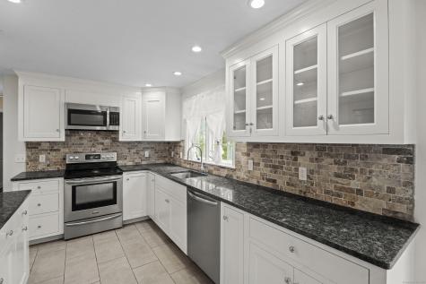 4 Judge Road Roxbury CT 06783