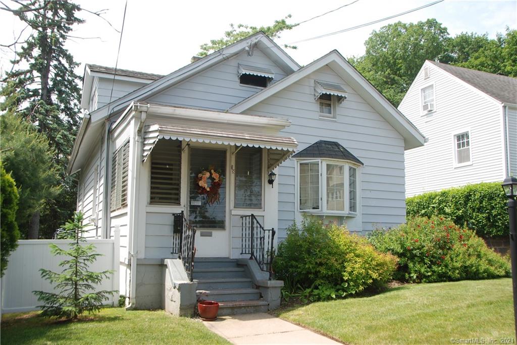 18 Red Rock Terrace Hamden CT 06514