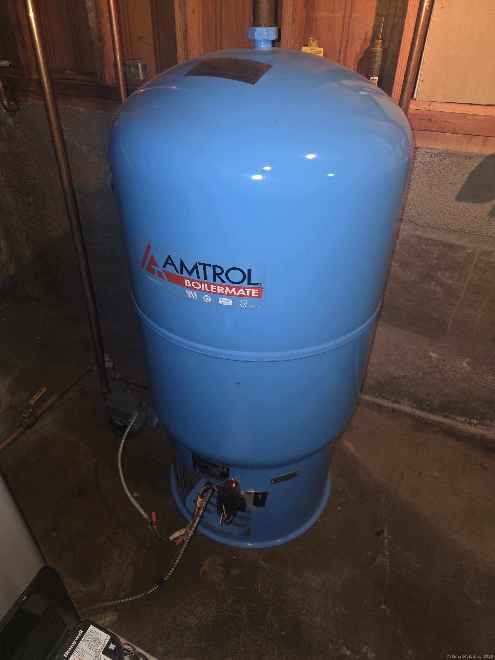 28 Carpenter Lane Bloomfield CT 06002