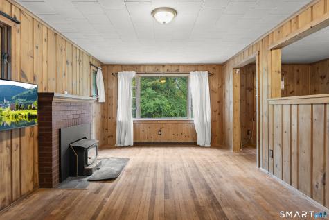 98 Turkey Hill Road Haddam CT 06438
