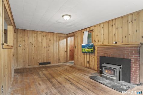 98 Turkey Hill Road Haddam CT 06438