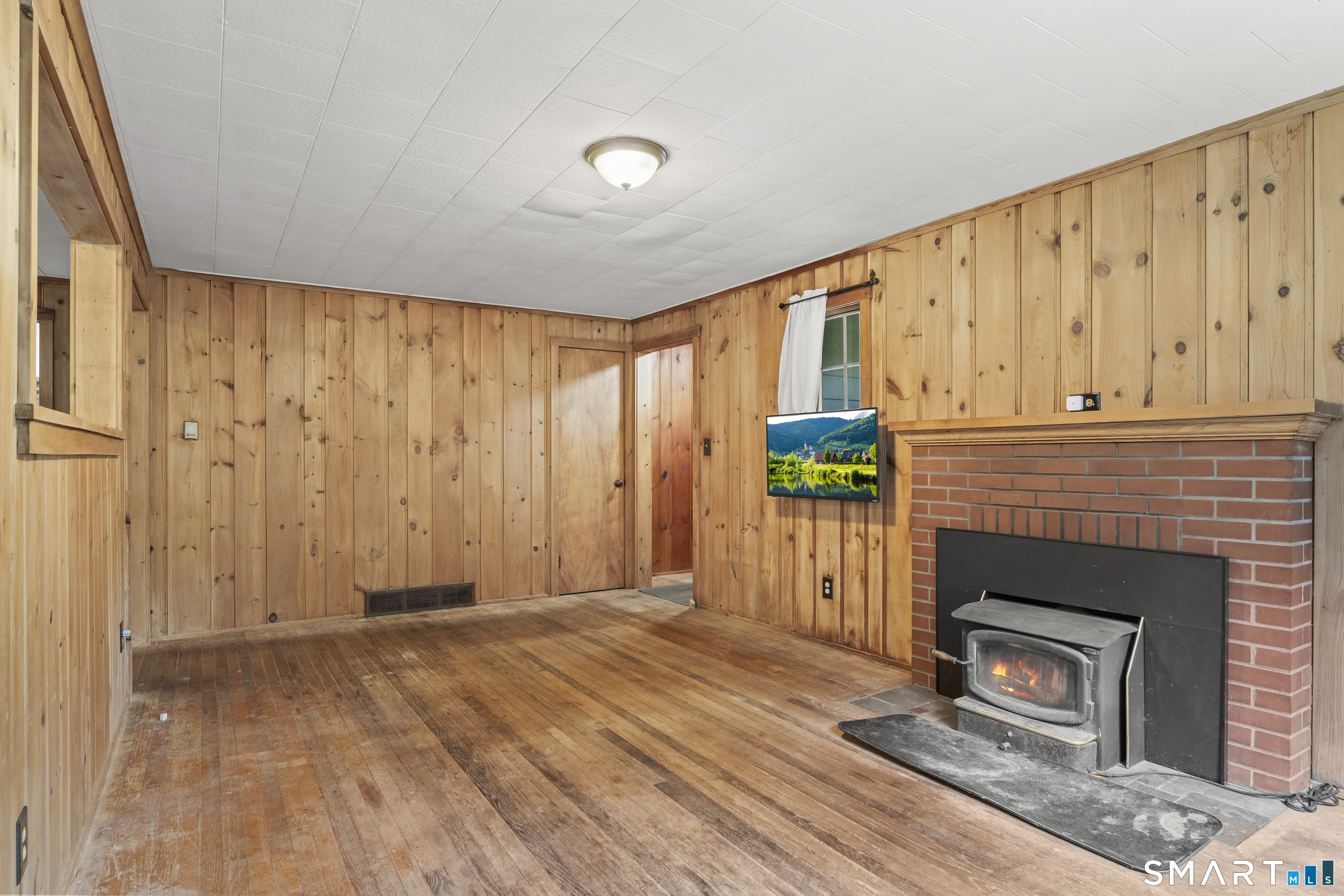 98 Turkey Hill Road Haddam CT 06438