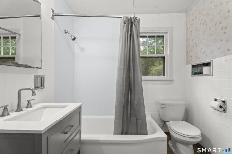 98 Turkey Hill Road Haddam CT 06438