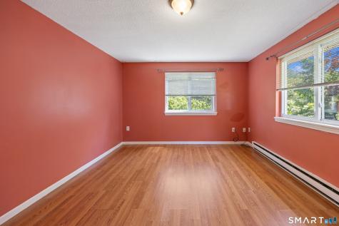 2743 East Main Street Waterbury CT 06705