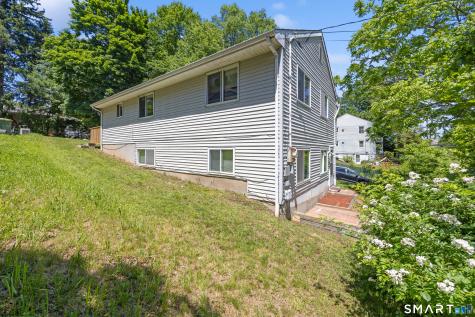 2743 East Main Street Waterbury CT 06705