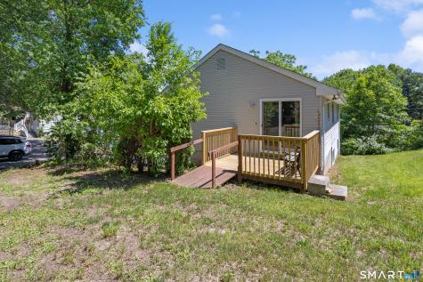 2743 East Main Street Waterbury CT 06705