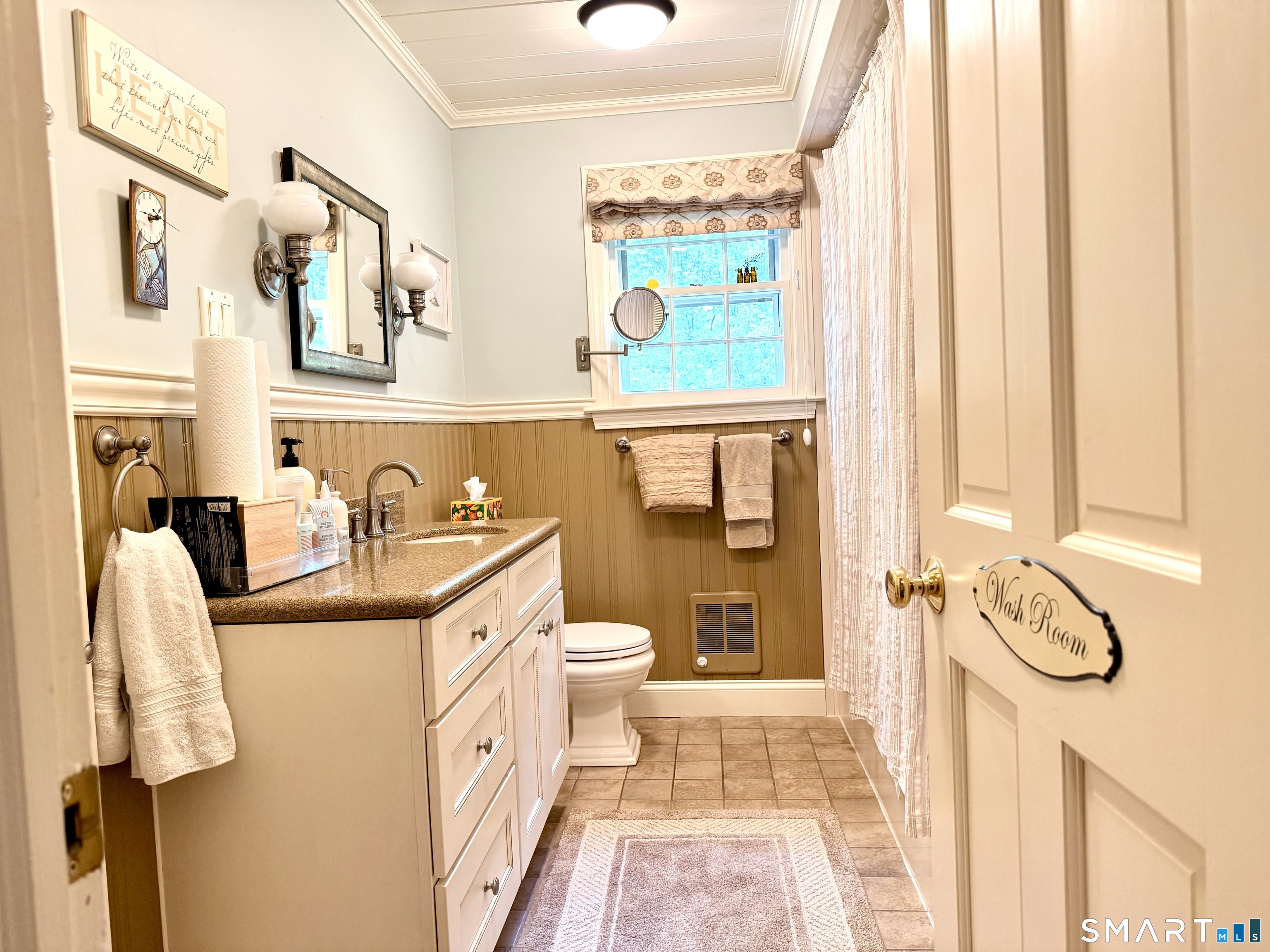 4 Autumn Lane Plainville CT 06062