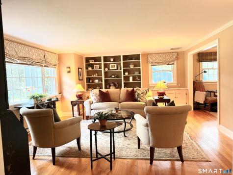 4 Autumn Lane Plainville CT 06062