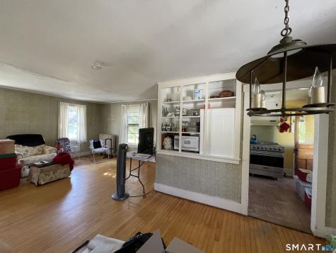 1 Second Avenue Seymour CT 06483