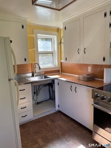 1 Second Avenue Seymour CT 06483