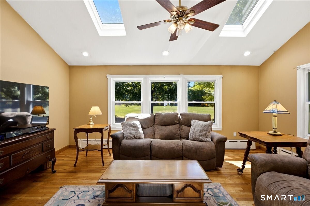 31 South River Road Tolland CT 06084
