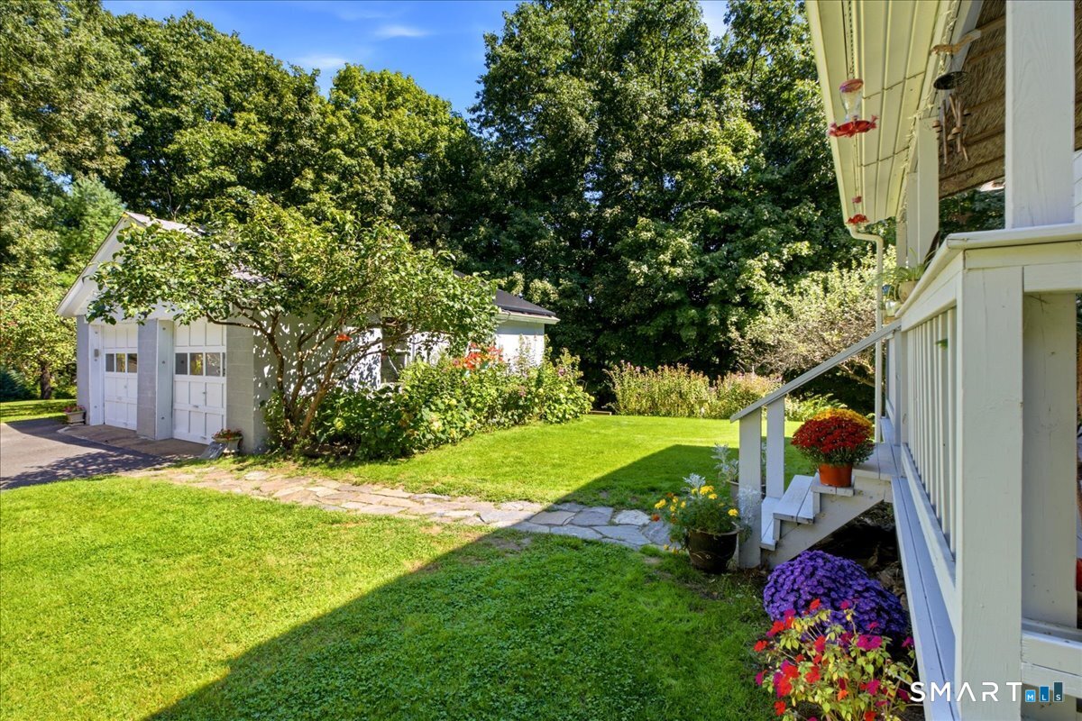 31 South River Road Tolland CT 06084
