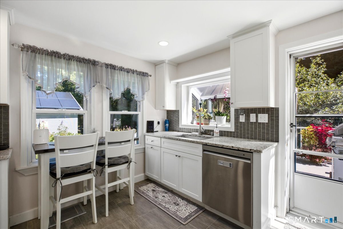 31 South River Road Tolland CT 06084