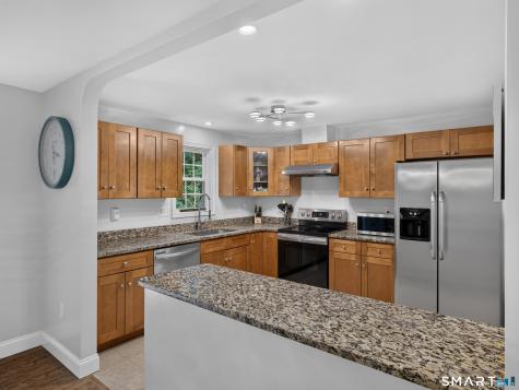 19 Porach Road Montville CT 06382