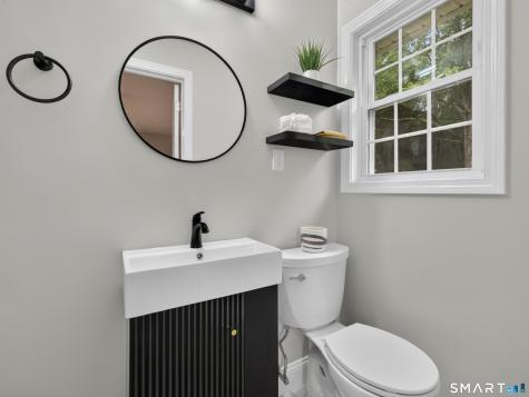 19 Porach Road Montville CT 06382