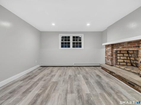 19 Porach Road Montville CT 06382