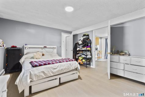 26 Harbor Ridge Road Danbury CT 06811