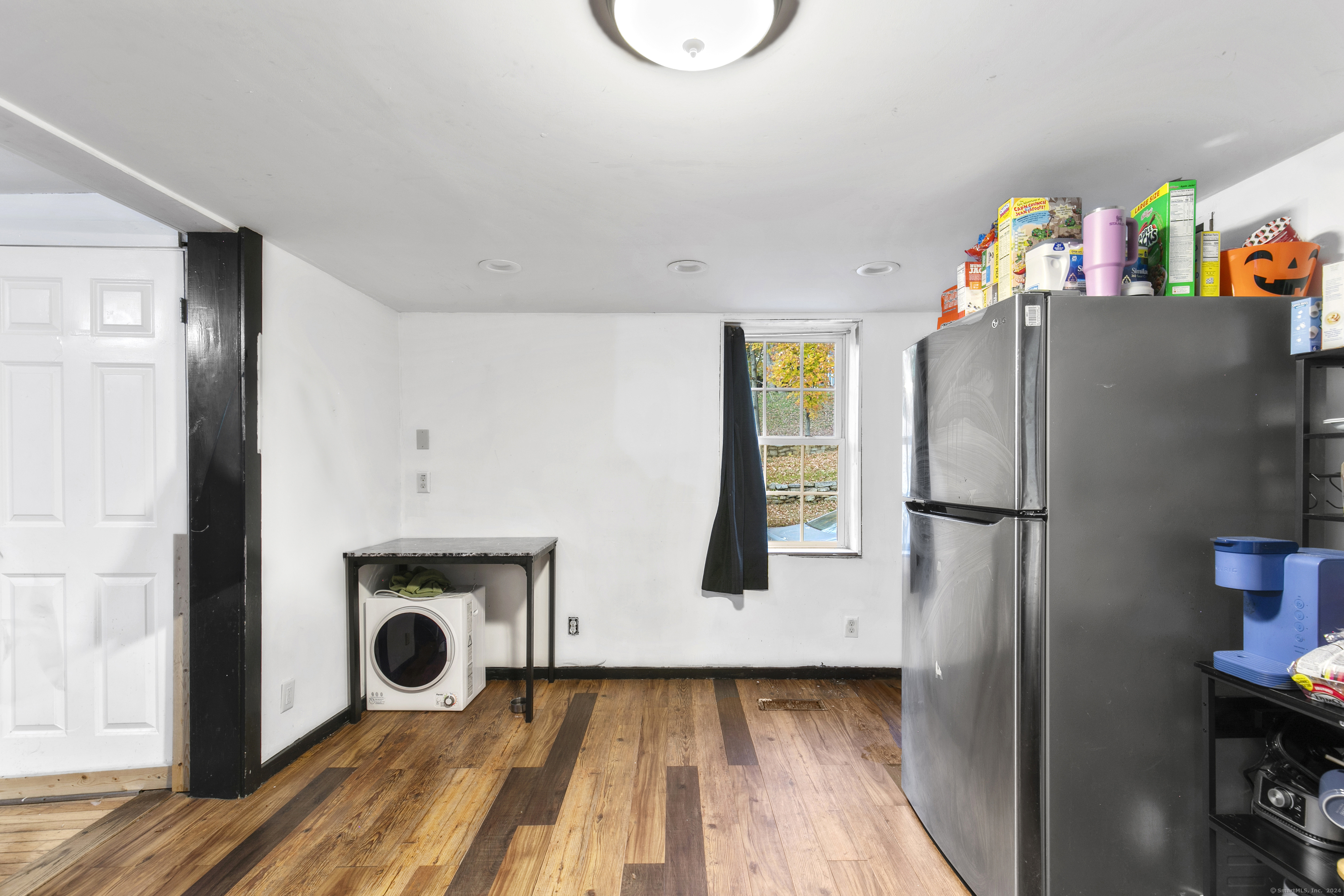 107 West Street Seymour CT 06483