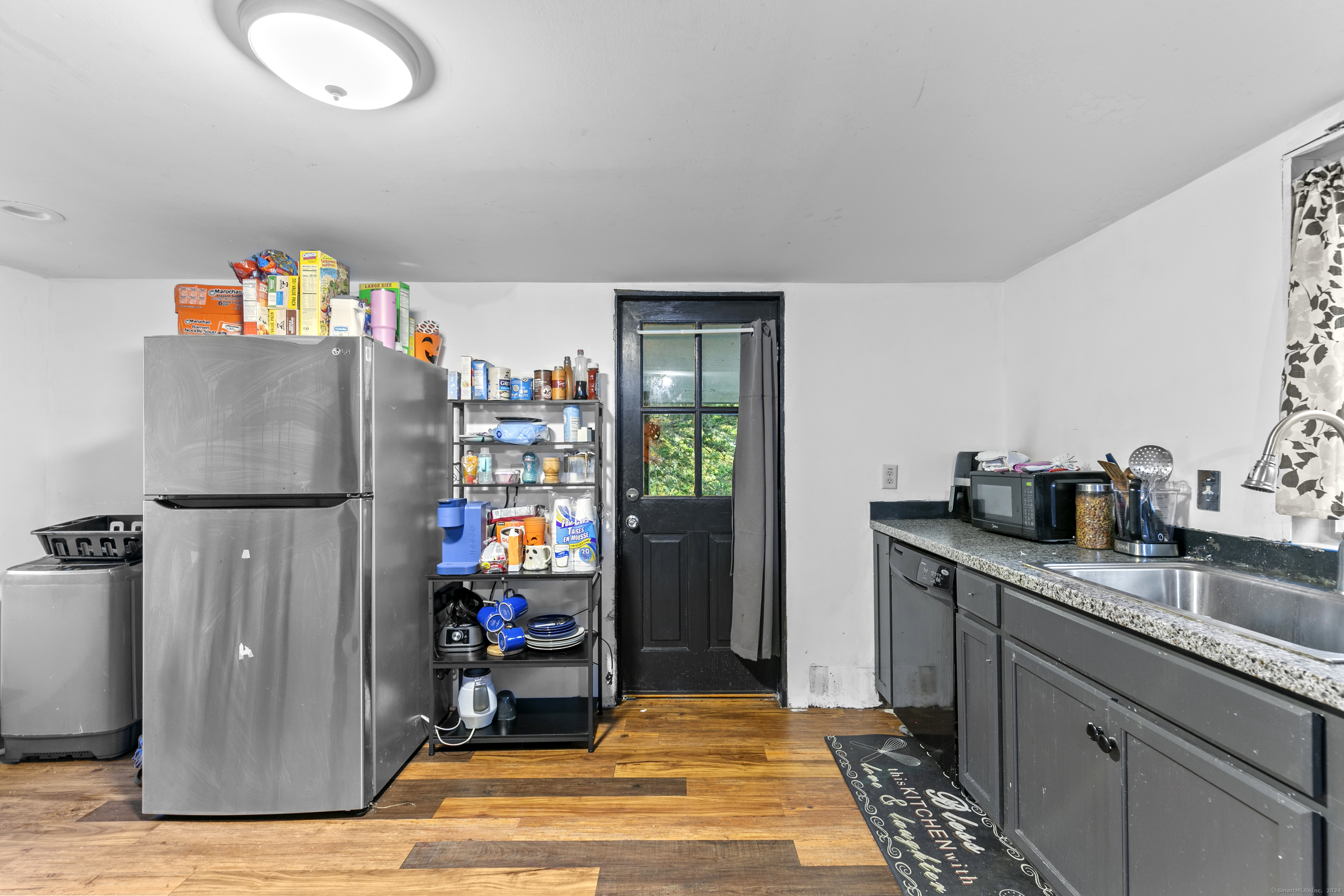 107 West Street Seymour CT 06483