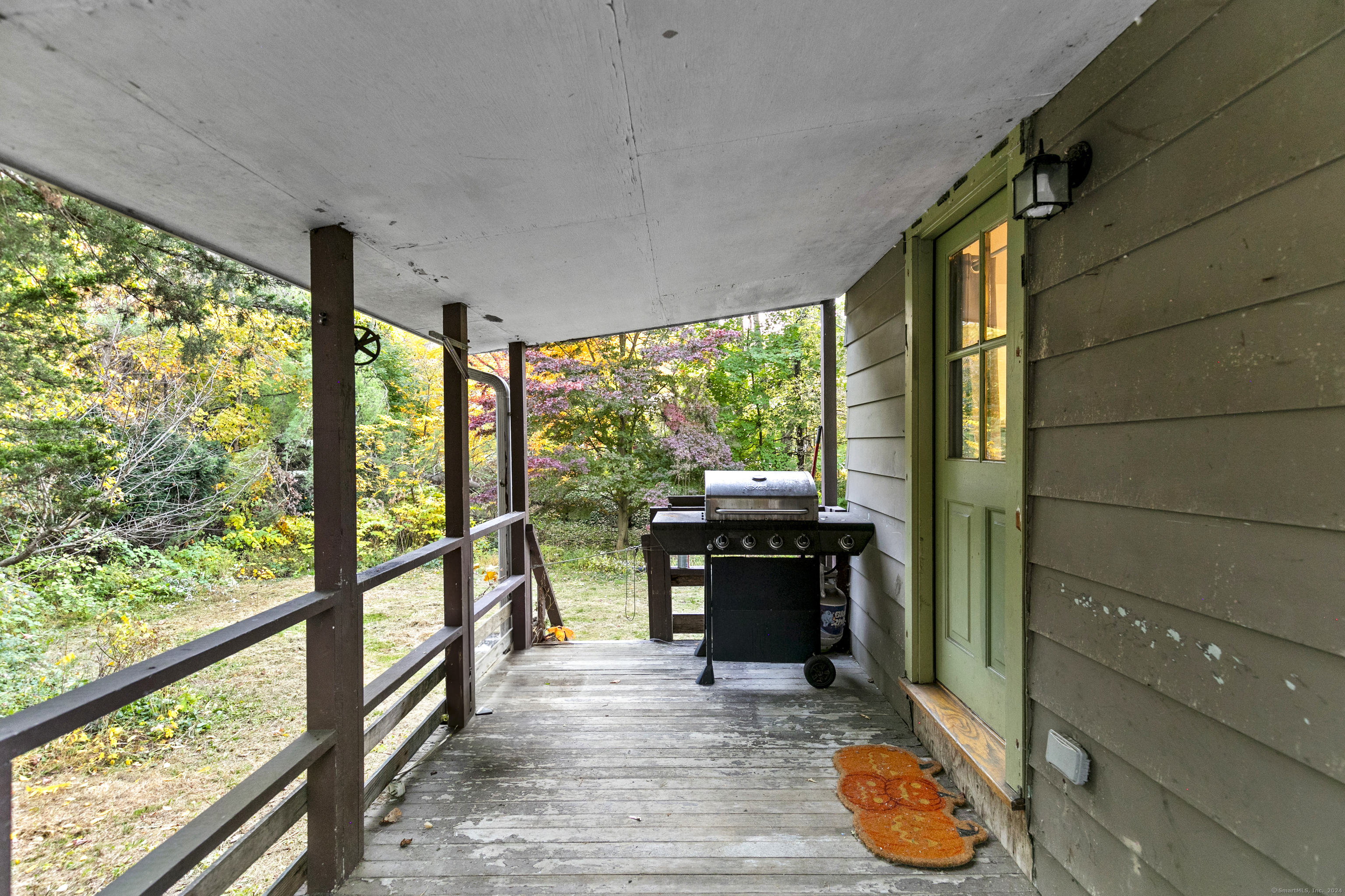 107 West Street Seymour CT 06483