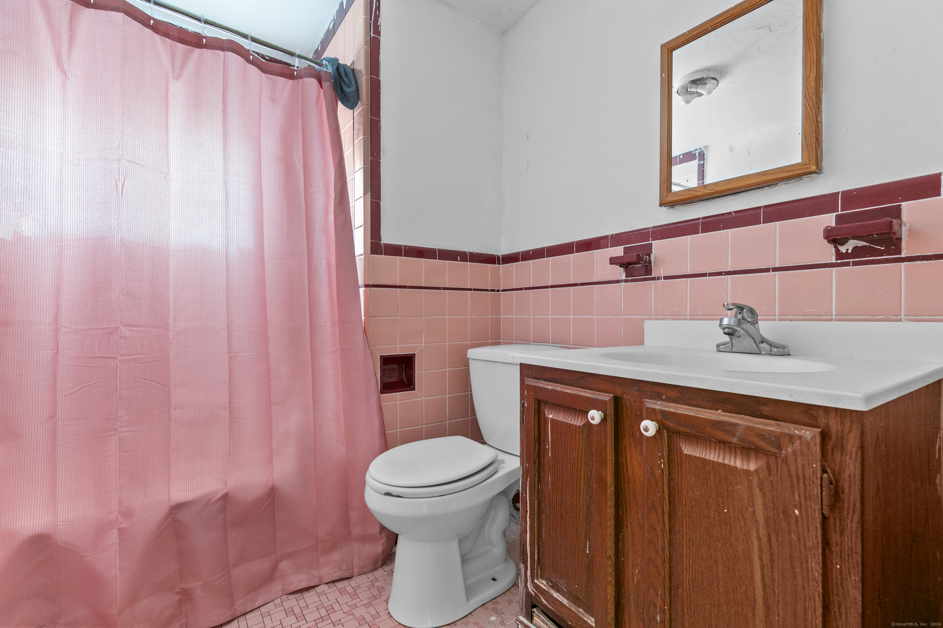 107 West Street Seymour CT 06483