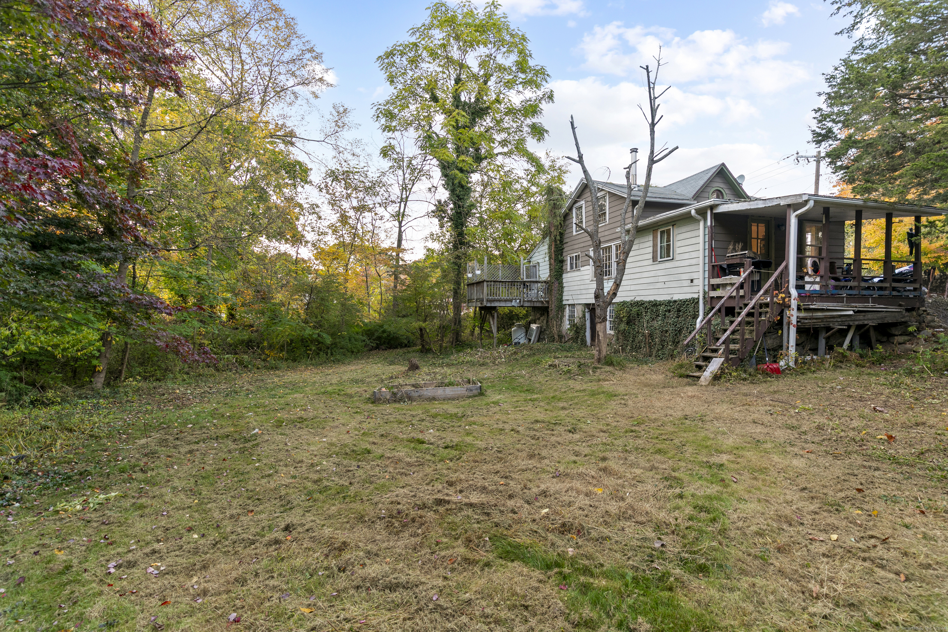 107 West Street Seymour CT 06483