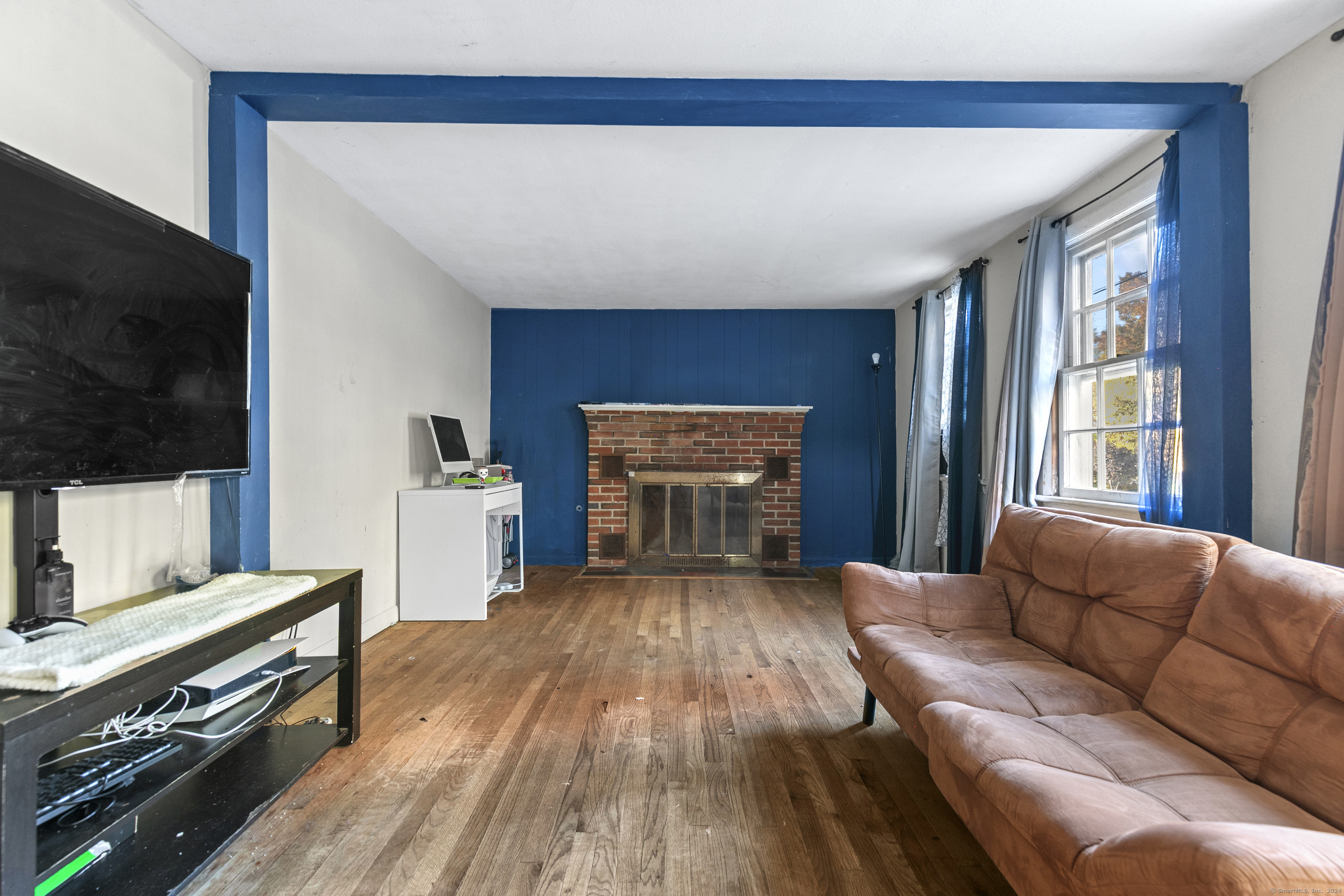 107 West Street Seymour CT 06483