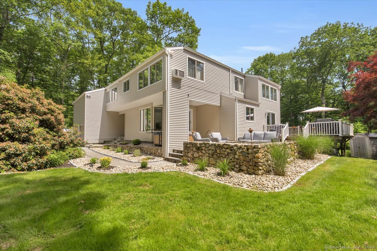 150 Burr Hall Road Middlebury CT 06762