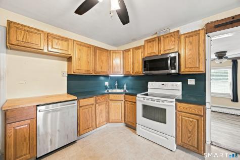 47 Victoria Drive Meriden CT 06450